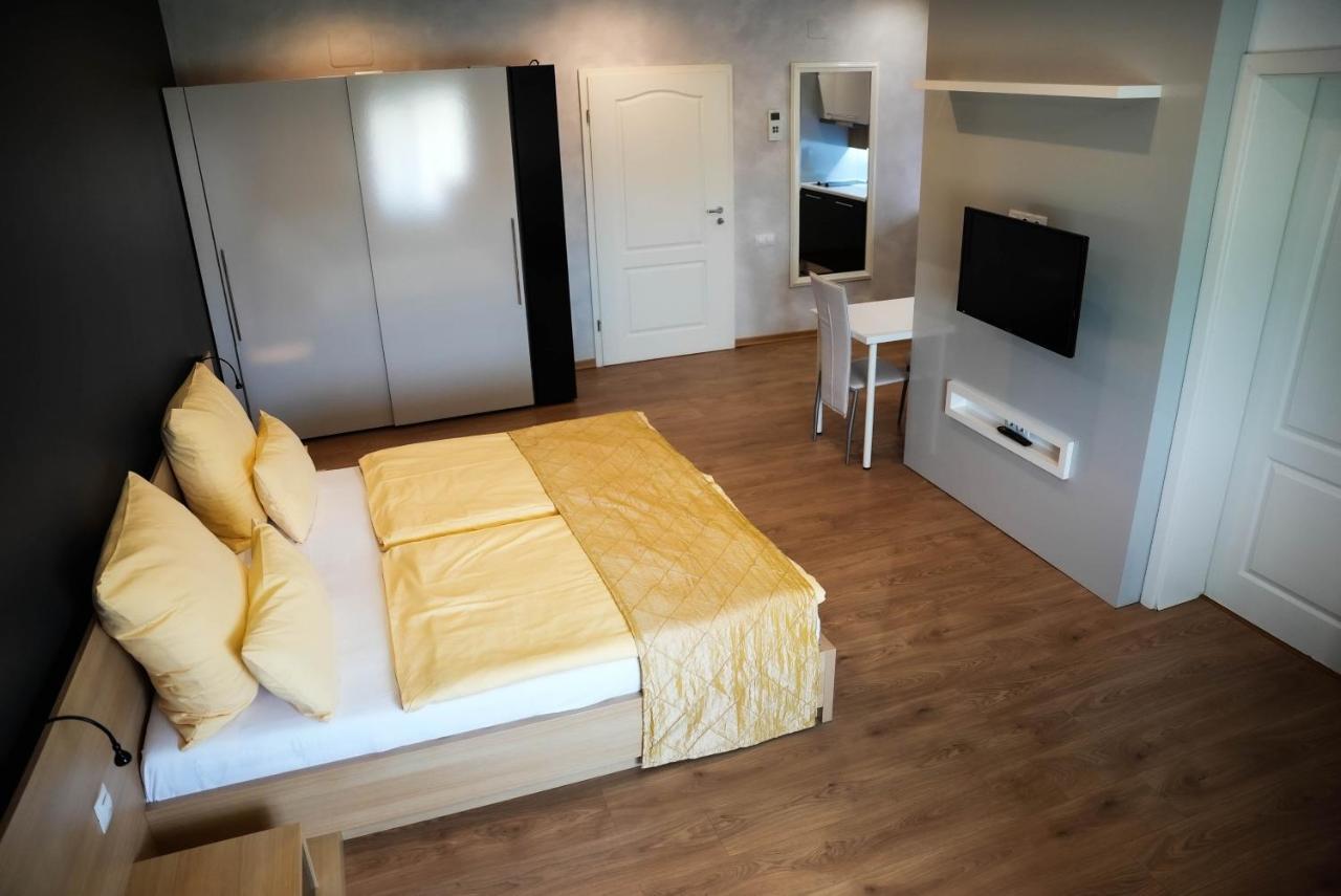 Aparthotel Panoramis Residence Oradea Εξωτερικό φωτογραφία