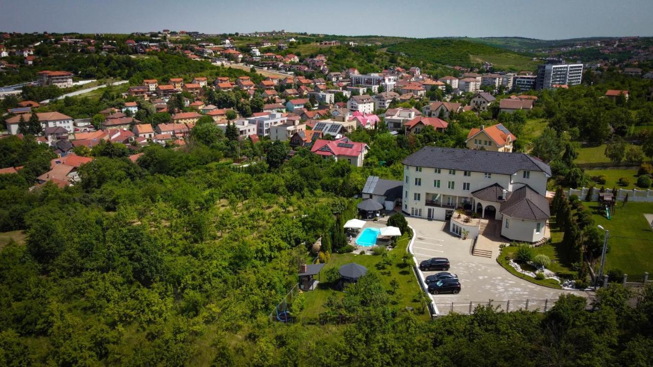 Aparthotel Panoramis Residence Oradea Εξωτερικό φωτογραφία