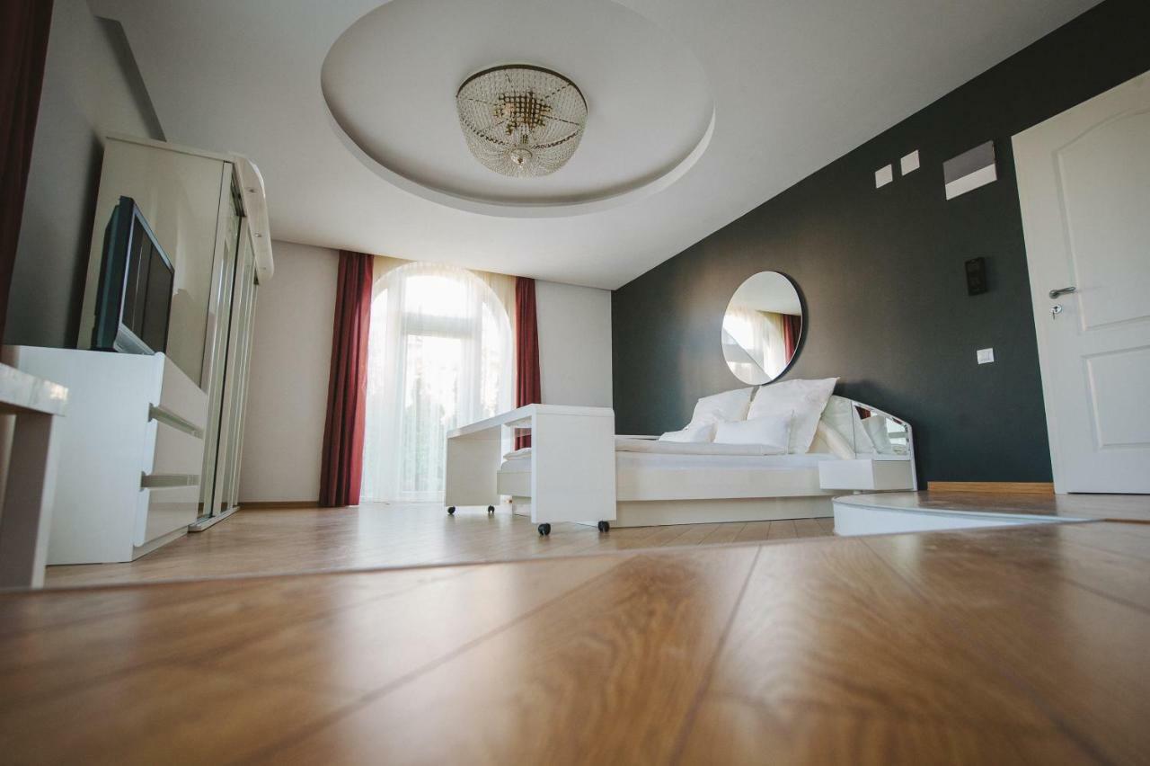 Aparthotel Panoramis Residence Oradea Εξωτερικό φωτογραφία